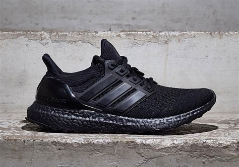 adidas ultra boost black men's.